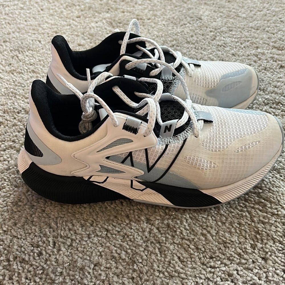 New balance fuel cell running shoes
